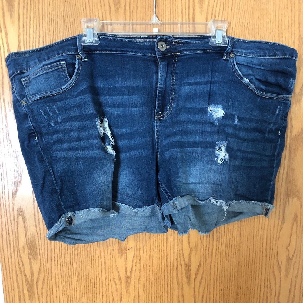 Maurices plus size blue jean shorts